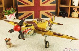 Tinplate P-40 Flying Tigers 